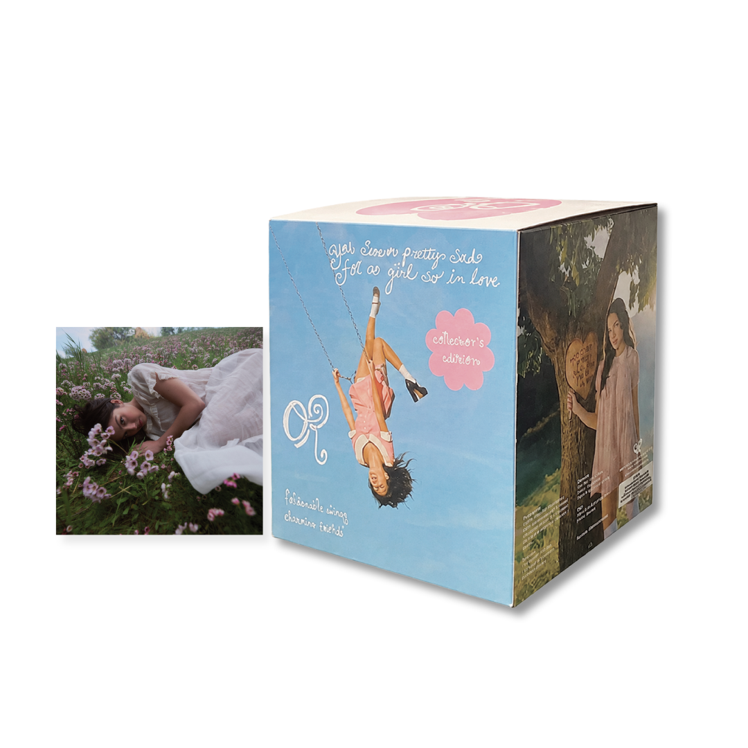 you seem pretty sad for a girl so in love charm tote (collector's set)
